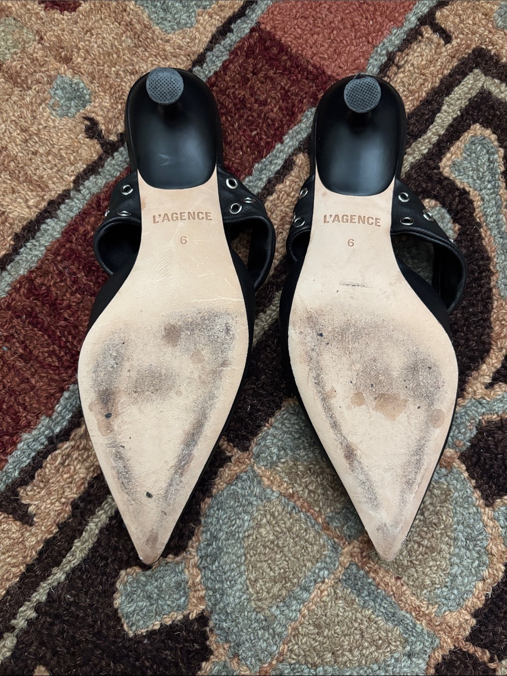 Chloe Kitten Heel Pump - Picture 5 of 5